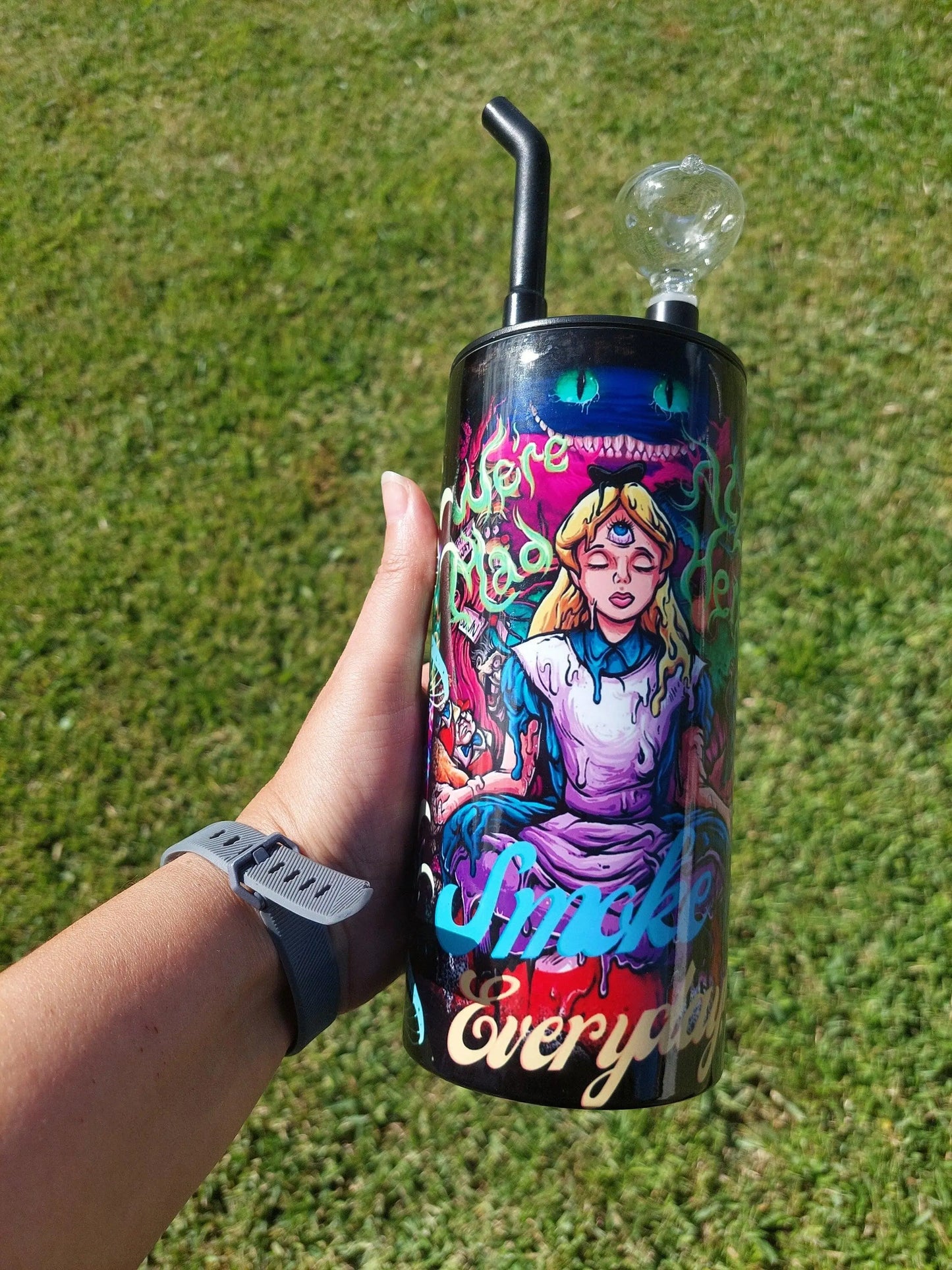 Hookah Tumbler with a Twisted Alice Smoke Everyday Design
