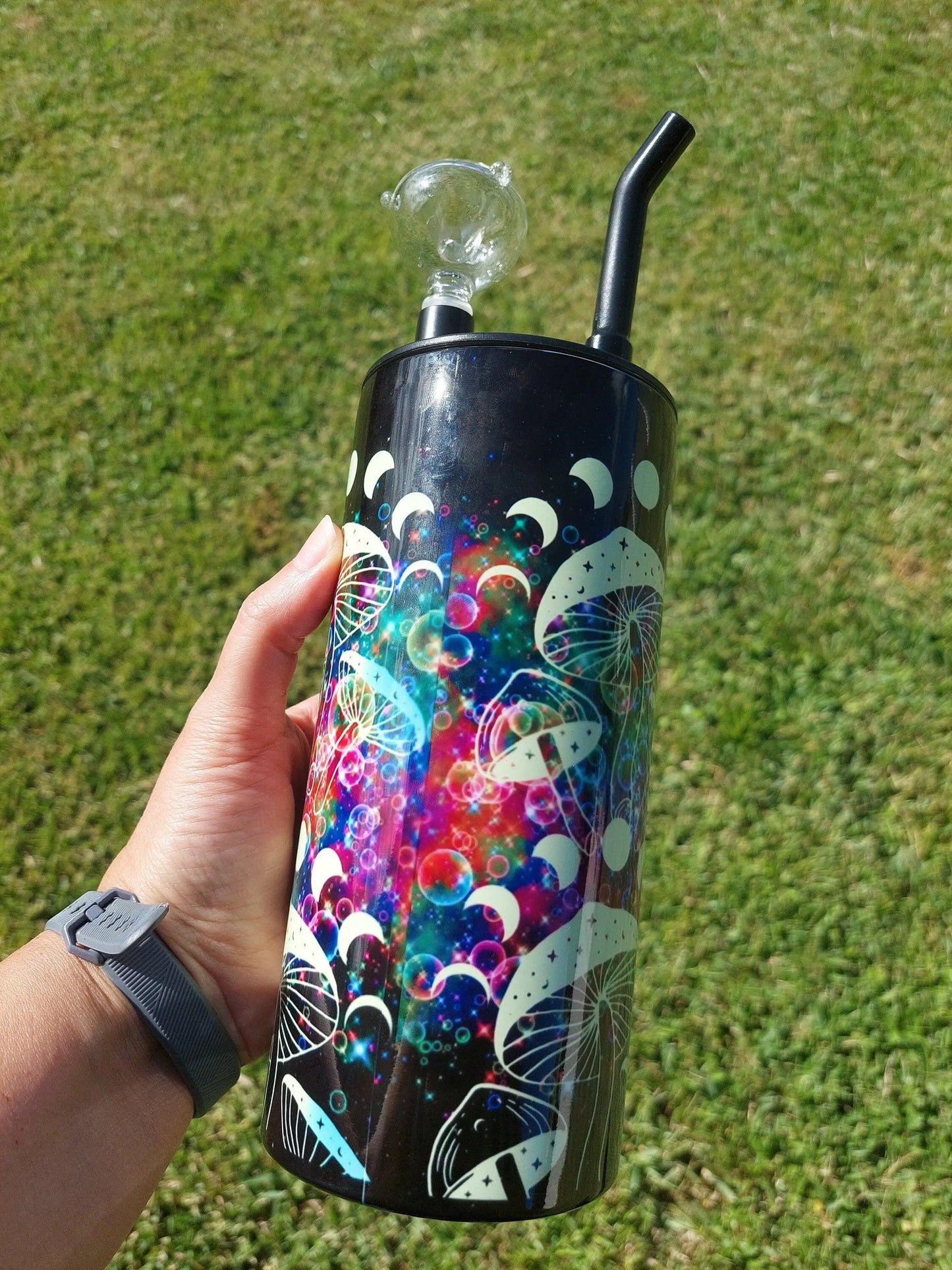 Hookah Tumbler with a Twisted Alice Smoke Everyday Design