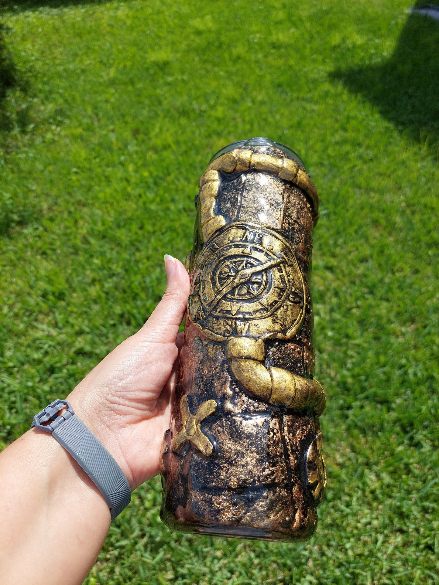 3D Epoxy Steampunk Gears and Compass Tumbler