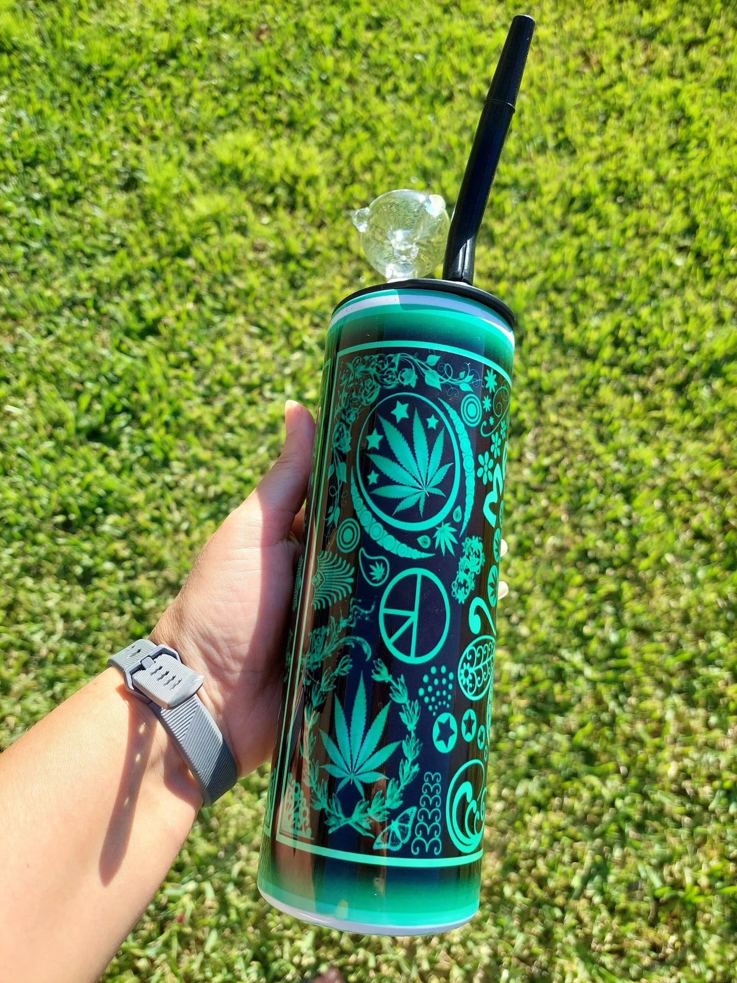Hookah Tumbler with a Green and Black Marijuana Design, Sublimation Cold Smoke