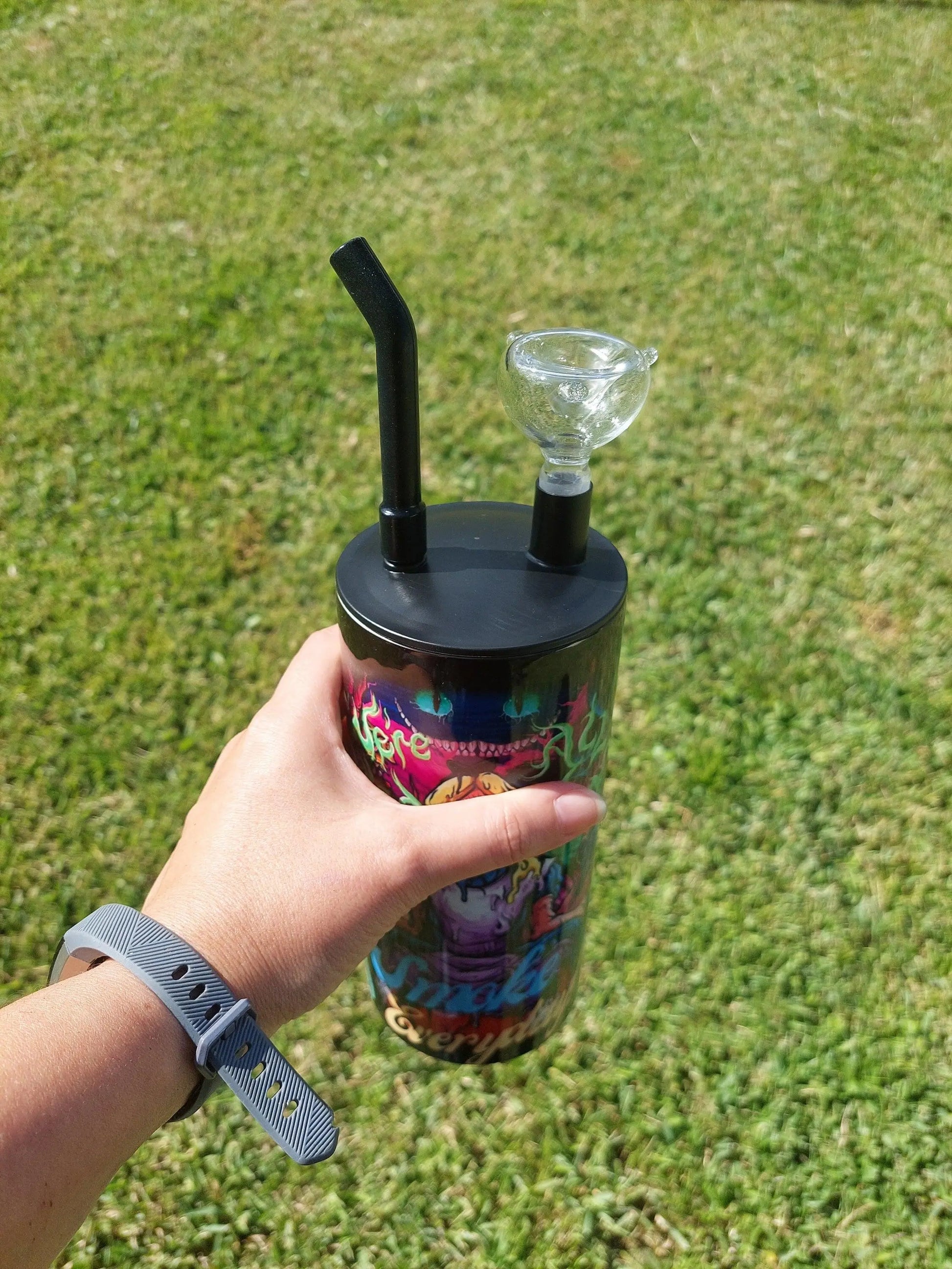 Hookah Tumbler with a Twisted Alice Smoke Everyday Design